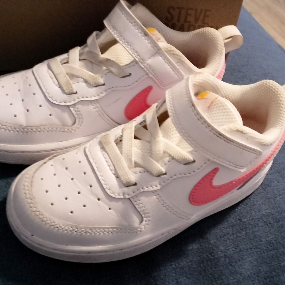 Toddler shoes